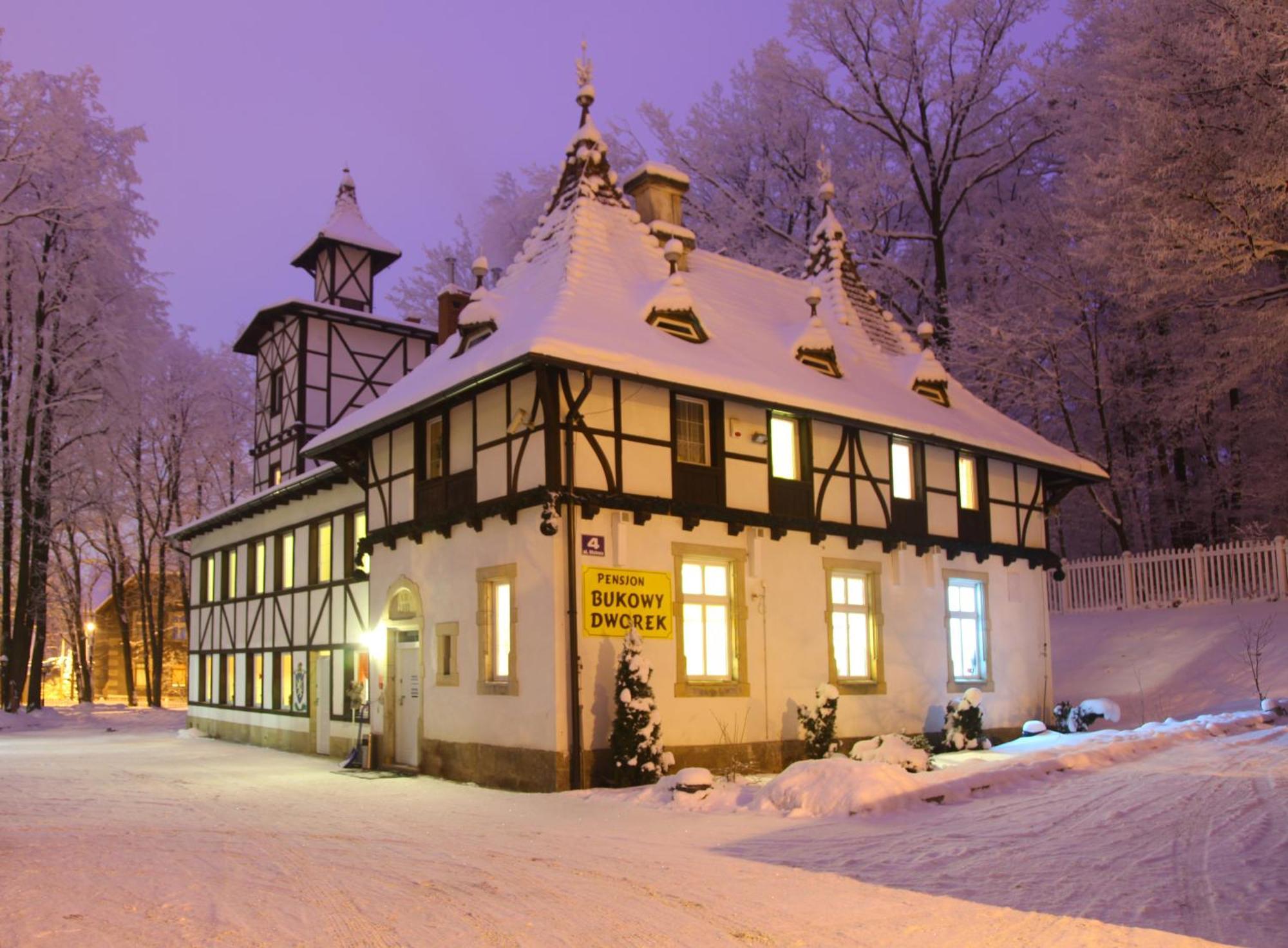 Bukowy Dworek Bad Salzbrunn Exterior foto