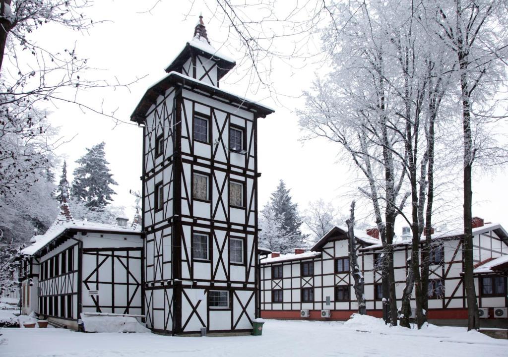 Bukowy Dworek Bad Salzbrunn Exterior foto